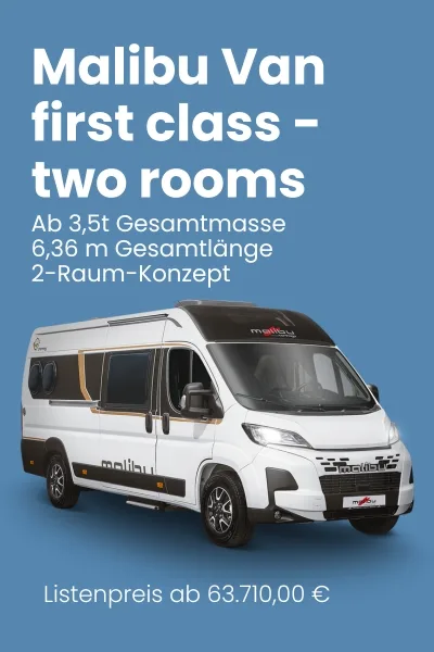 Malibu Van in weiß und grau mit zwei Räumen, geeignet für Reisen und Camping.