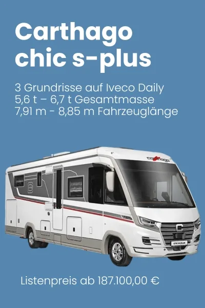 Carthago chic s-plus Wohnmobil auf einem blauen Hintergrund mit technischen Details.
